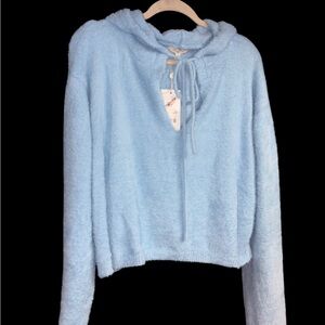 light blue Chelsea & Violet fuzzy cropped hoodie xxl